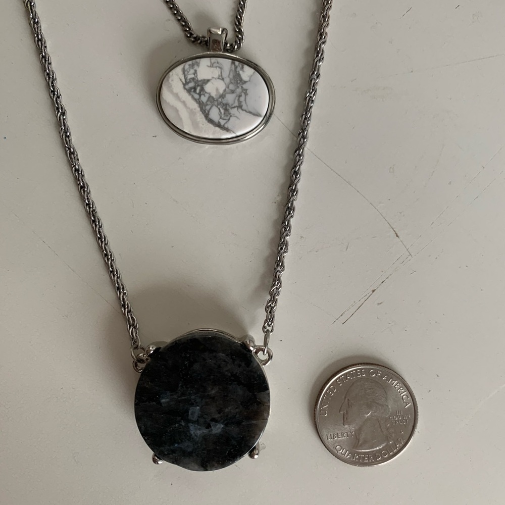 Stacked silver necklace - Picture 3 of 5
